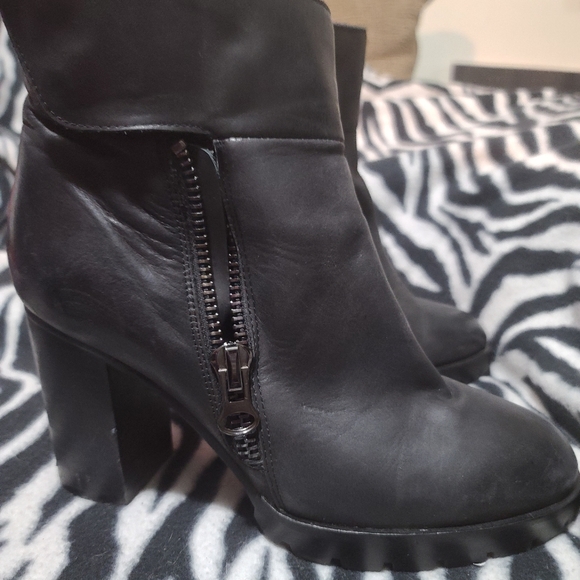 womens combat heel boots